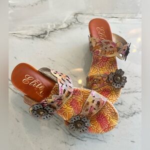 Women's Leather Upper Floral Sandals - Multicolor